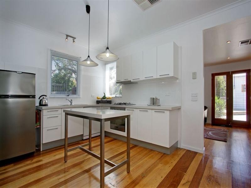 10 Lyon Street, Rosebud VIC 3939