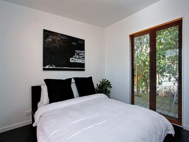 10 Lyon Street, Rosebud VIC 3939