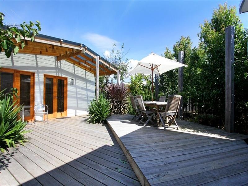 10 Lyon Street, Rosebud VIC 3939