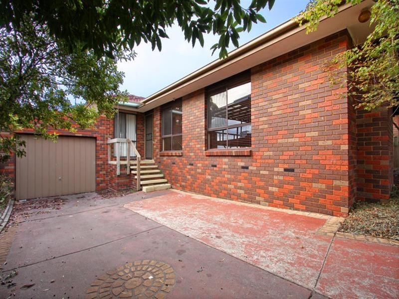 8 Dahlia Street, Dromana VIC 3936