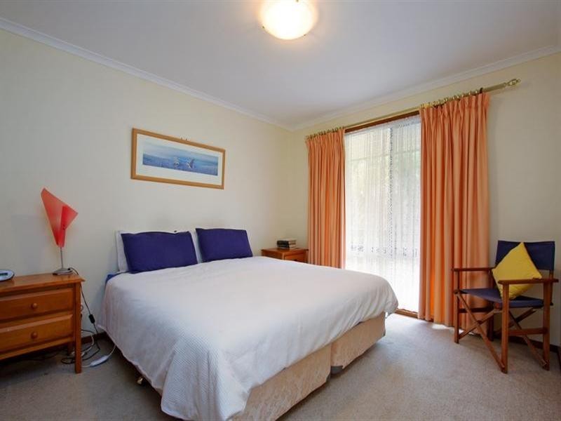 17 Crest Drive, Rosebud VIC 3939