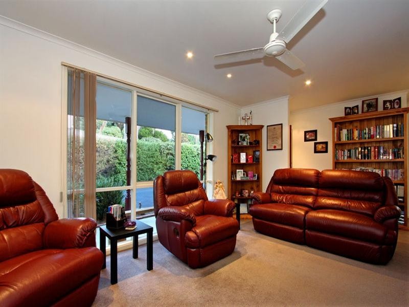 46 Sunningdale Road, Rosebud VIC 3939