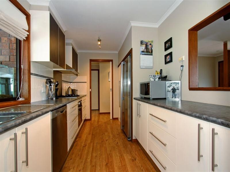 3 Fenton Avenue, Rosebud VIC 3939