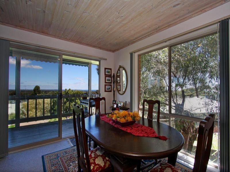 4 Goolgowie Street, Rosebud VIC 3939