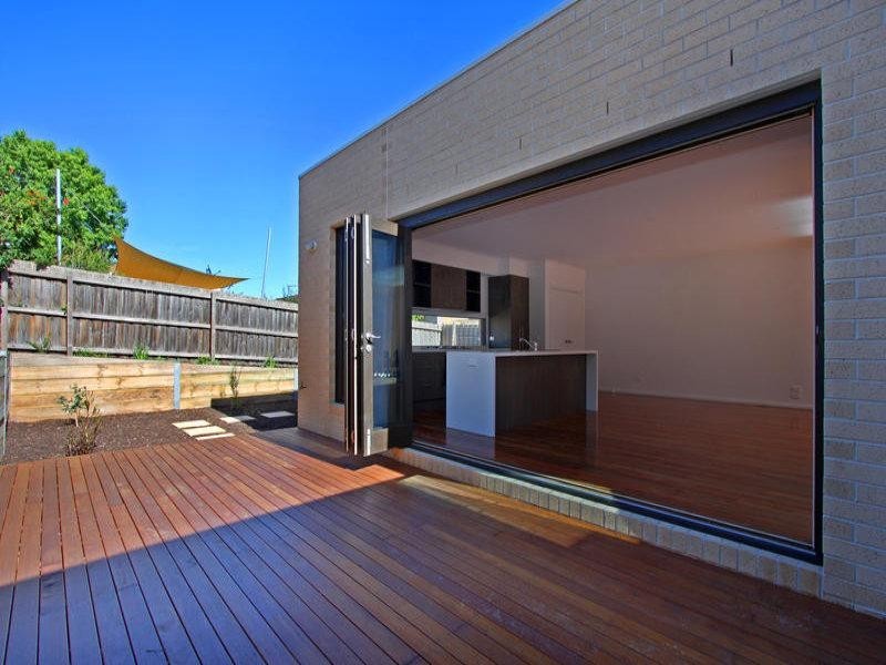 34 Third Avenue, Rosebud VIC 3939