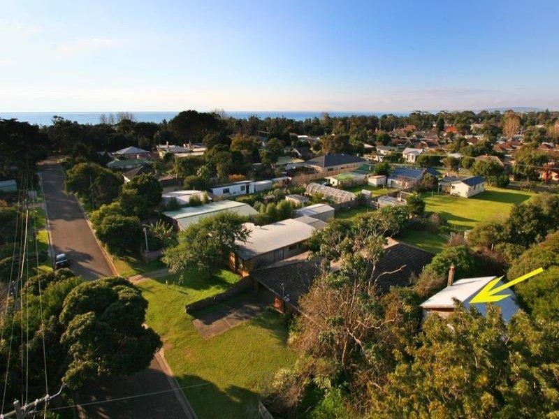 17 Mirriam Avenue, Rosebud VIC 3939