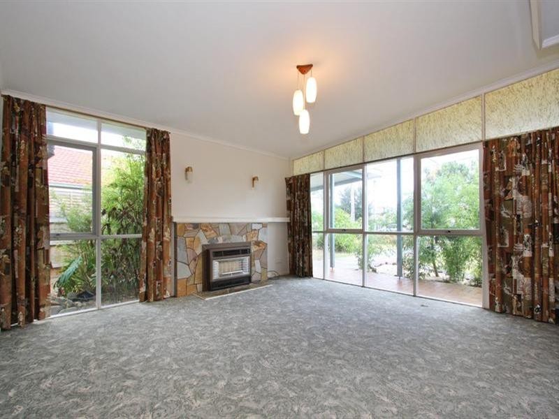 64 Grenville Grove, Rosebud VIC 3939