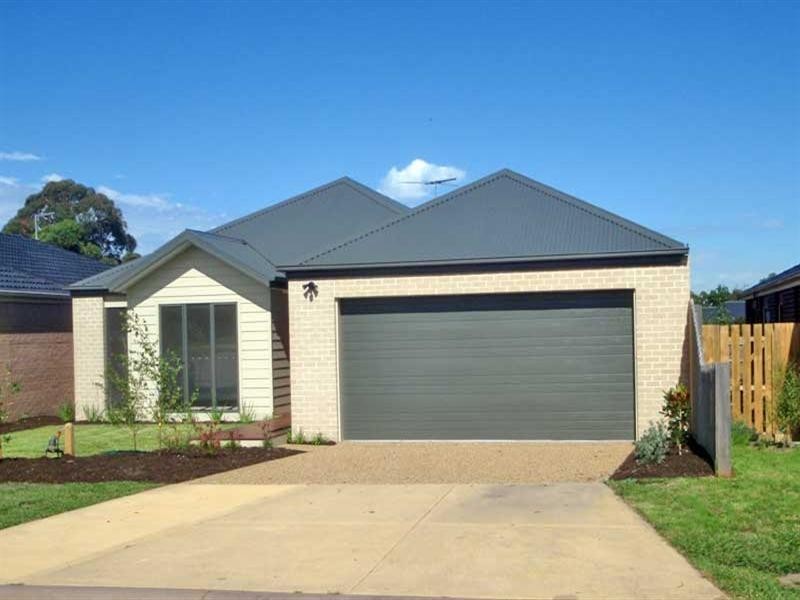4 Forshaw Court, Rosebud VIC 3939