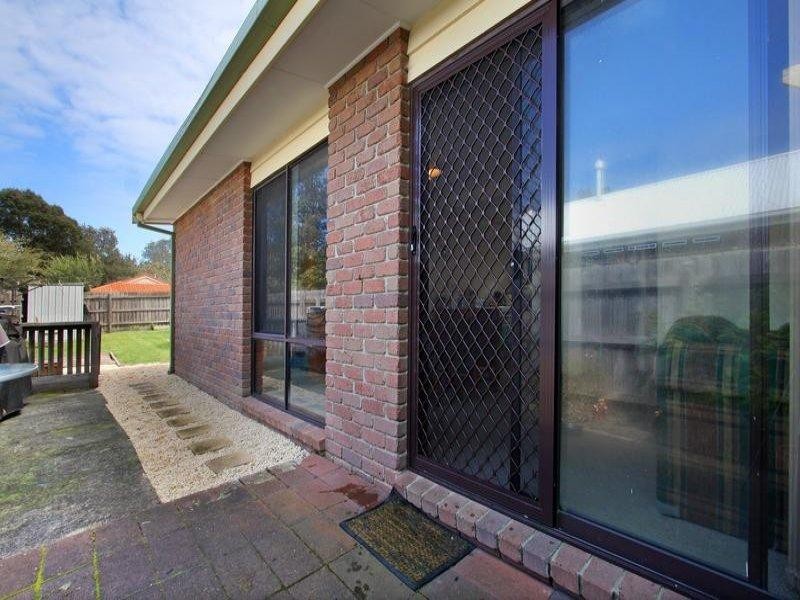 146 Sixth Avenue, Rosebud VIC 3939