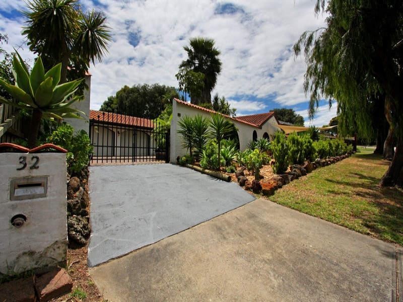 32 Dunstone Drive, Rosebud VIC 3939