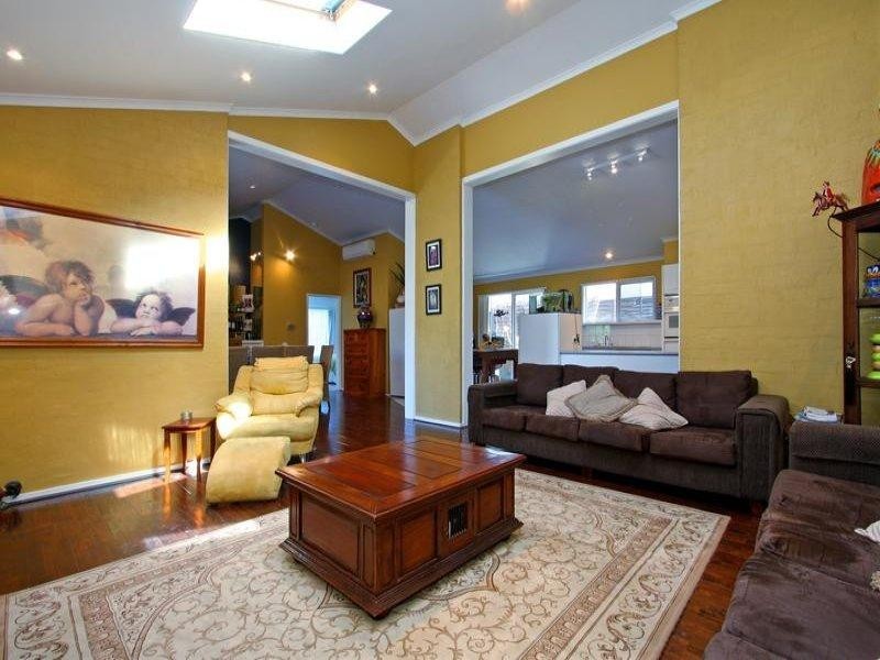 2 Tern Avenue, Rosebud VIC 3939