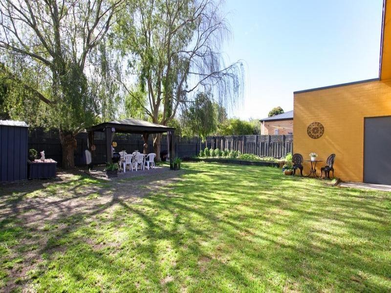 2 Tern Avenue, Rosebud VIC 3939