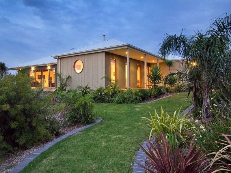 10 Greenhill Road, Rosebud VIC 3939