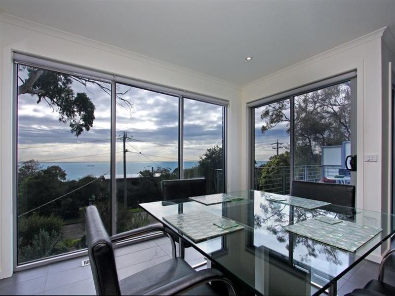 50 Coburn Avenue, Mccrae VIC 3938