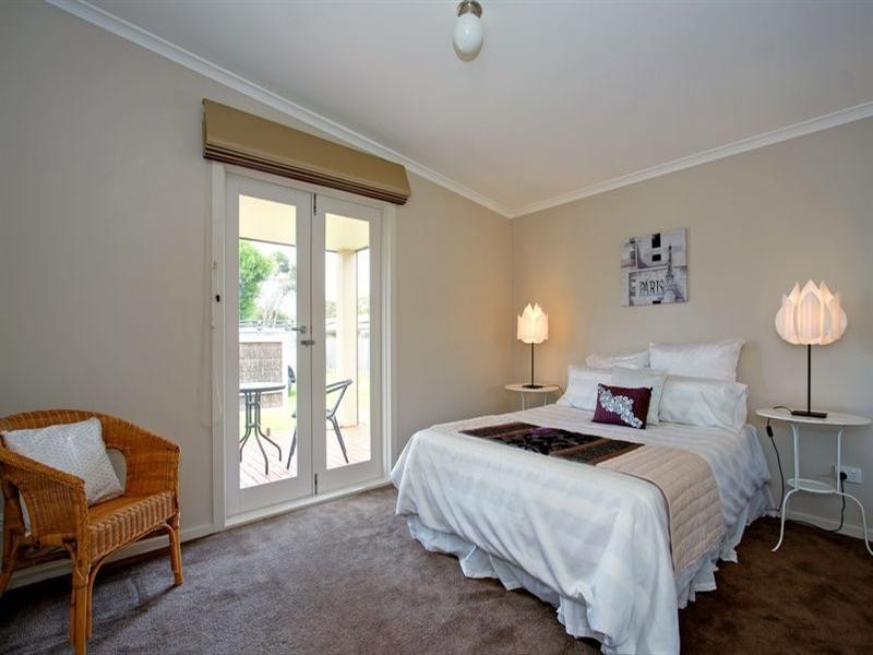 68 Fairway Grove, Rosebud VIC 3939