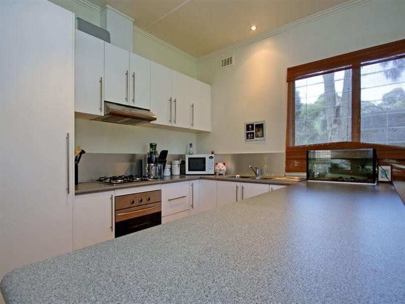 33 Highfield Road, Mccrae VIC 3938