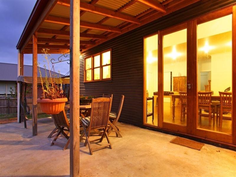 10 Manna Gum Court, Rosebud VIC 3939