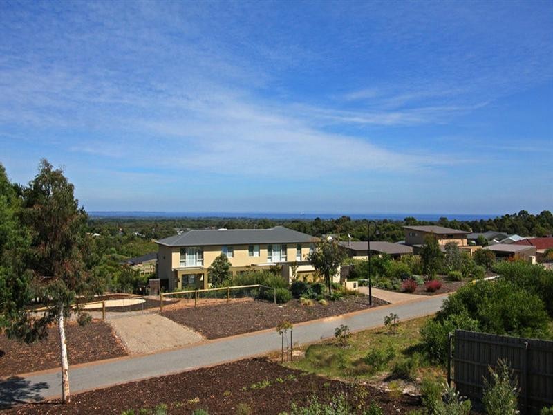 10 Manna Gum Court, Rosebud VIC 3939