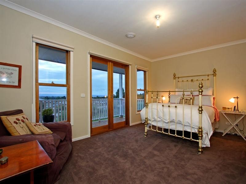 10 Manna Gum Court, Rosebud VIC 3939