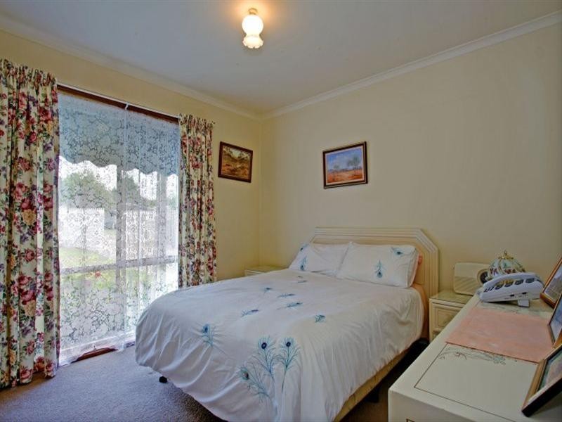 141 Second Avenue, Rosebud VIC 3939