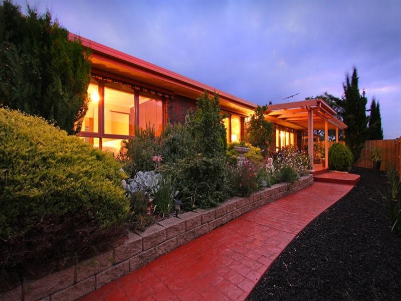 62 Flinders Avenue, Rosebud VIC 3939