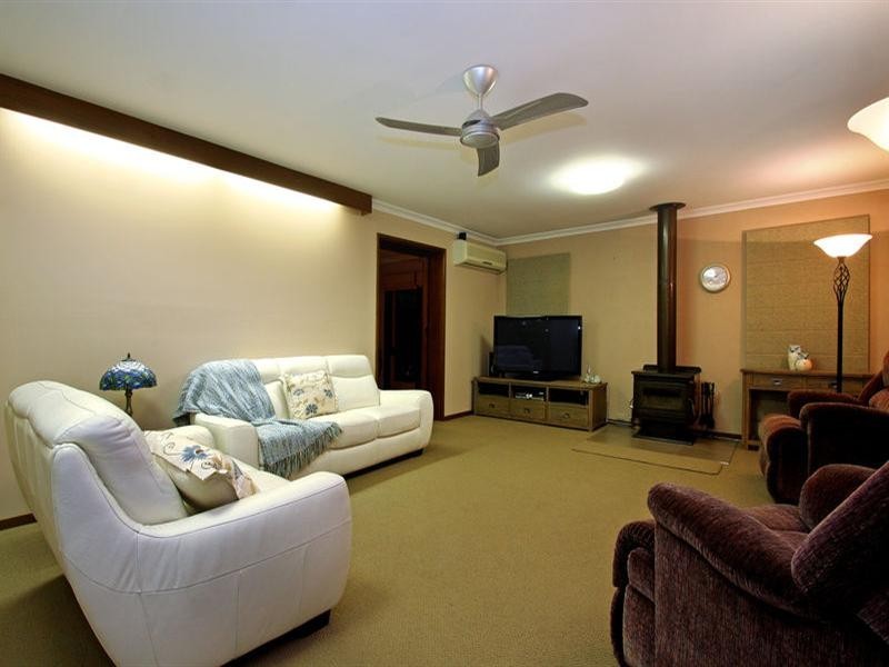 62 Flinders Avenue, Rosebud VIC 3939