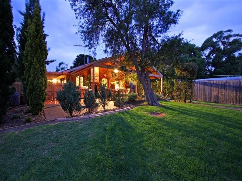 62 Flinders Avenue, Rosebud VIC 3939