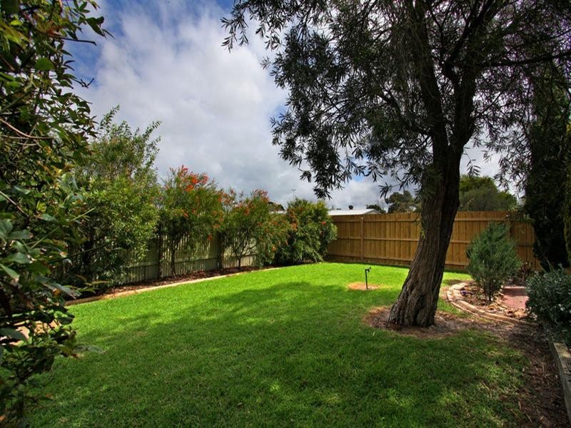62 Flinders Avenue, Rosebud VIC 3939