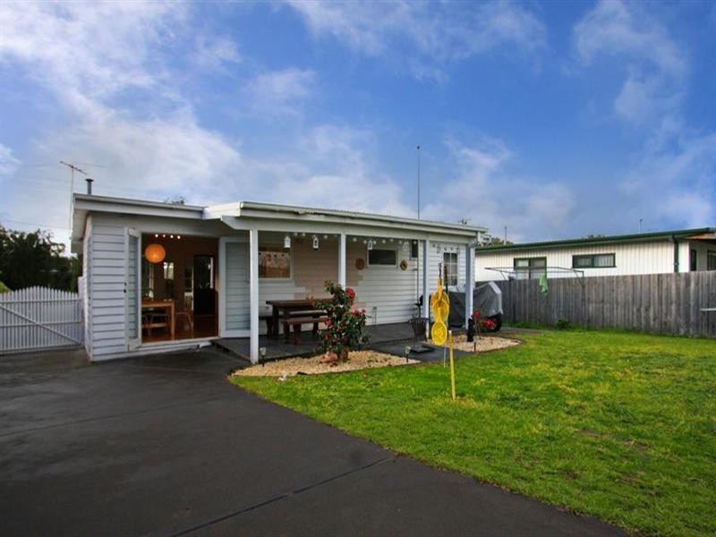 57 Tarwarri Avenue, Rosebud VIC 3939