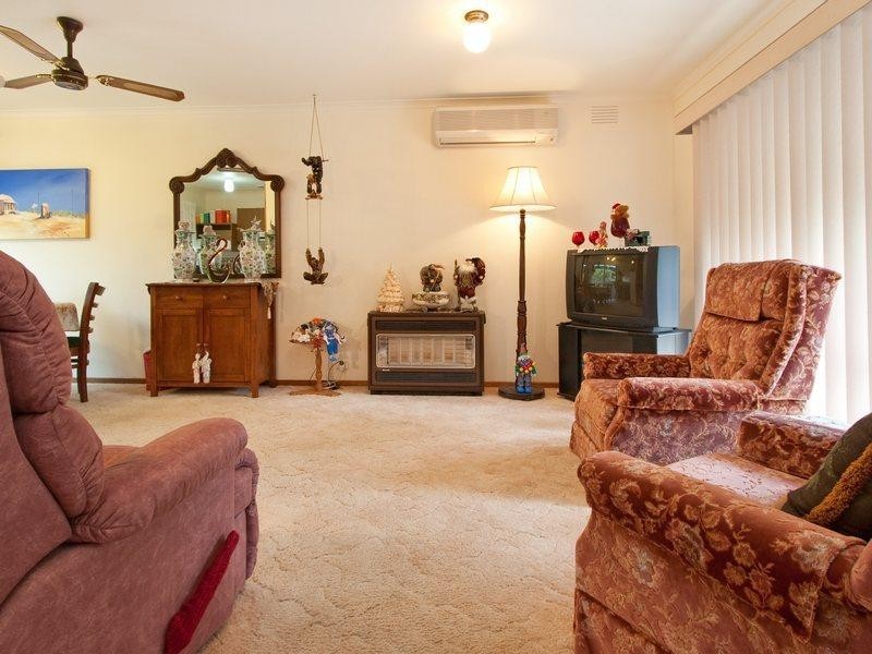 5 Ella Crescent, Rosebud VIC 3939