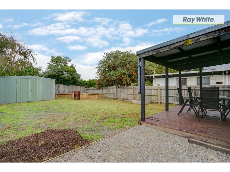 195 Eighth Avenue, Rosebud VIC 3939