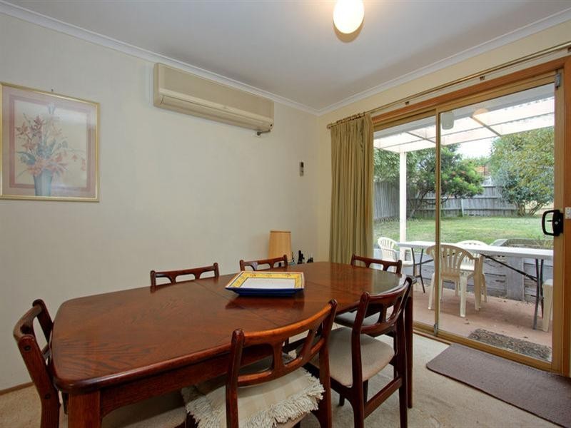 9 Allambi Avenue, Rosebud West VIC 3940