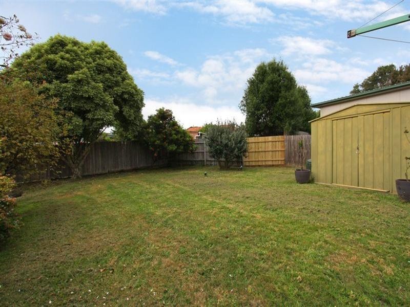 9 Allambi Avenue, Rosebud West VIC 3940