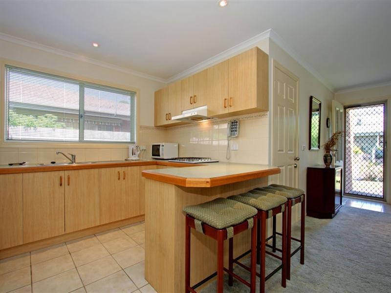 135 Fifth Avenue, Rosebud VIC 3939