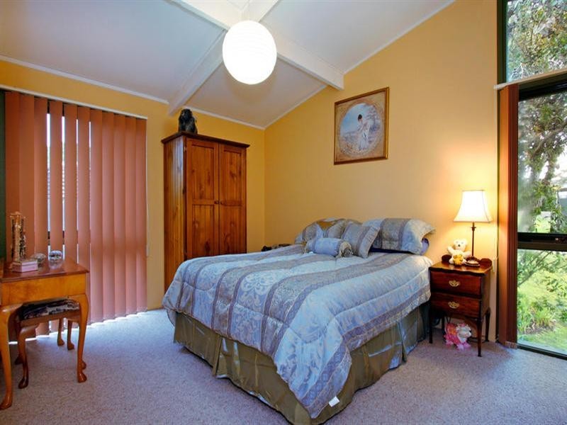 23 Barragowa Drive, Rosebud West VIC 3940