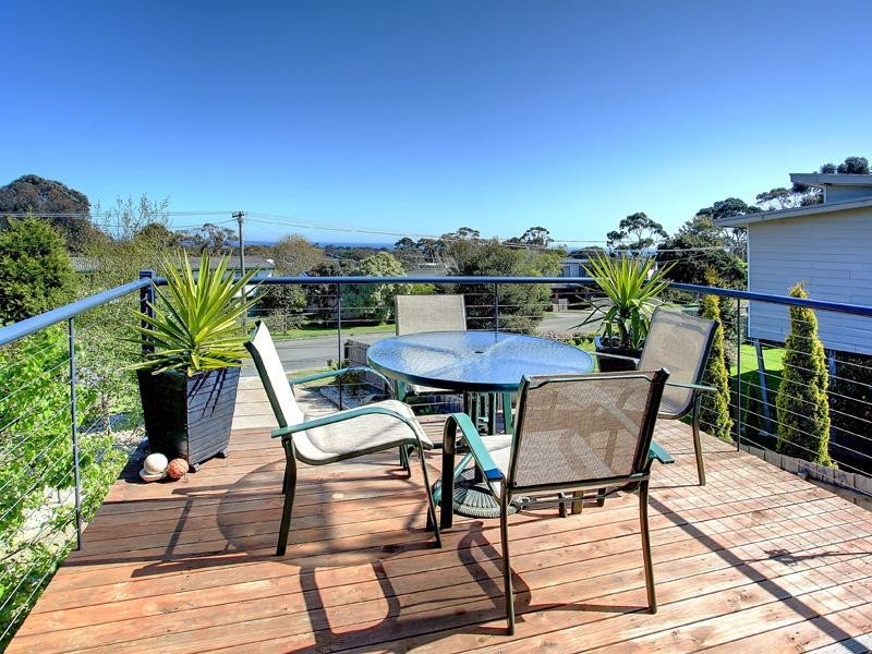 3 Hillman Avenue, Mccrae VIC 3938