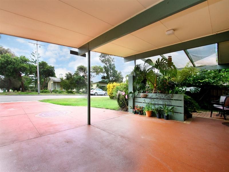 11 Hakea Avenue, Rosebud West VIC 3940