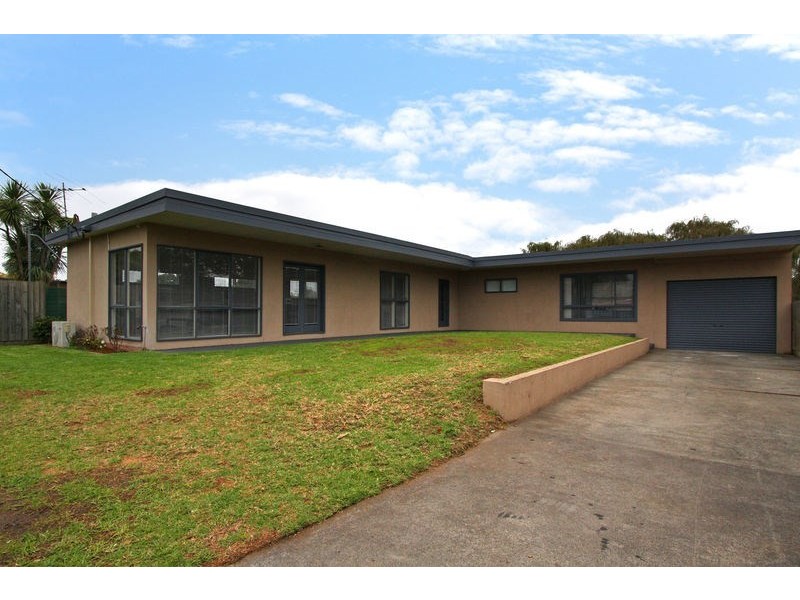 357 Eastbourne Road, Rosebud VIC 3939