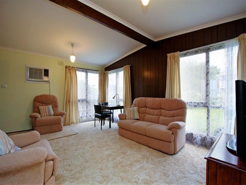 46 Sixth Avenue, Rosebud VIC 3939