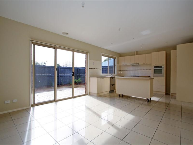 65 Boneo Road, Rosebud VIC 3939