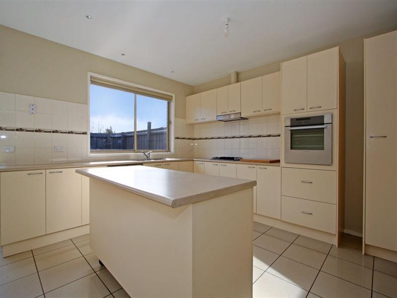 65 Boneo Road, Rosebud VIC 3939