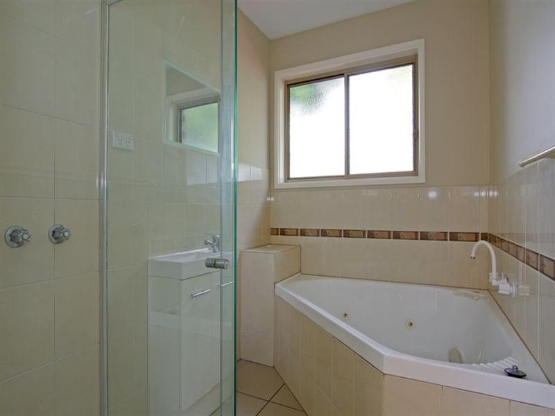 65 Boneo Road, Rosebud VIC 3939