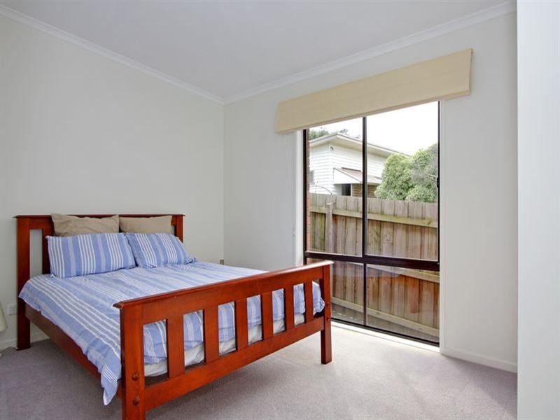 96 Fifth Avenue, Rosebud VIC 3939