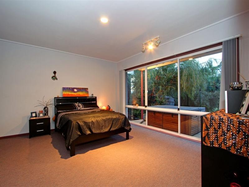 22 Panoramic Avenue, Dromana VIC 3936