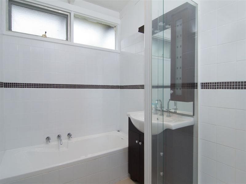 8 Kennington Road, Rosebud VIC 3939