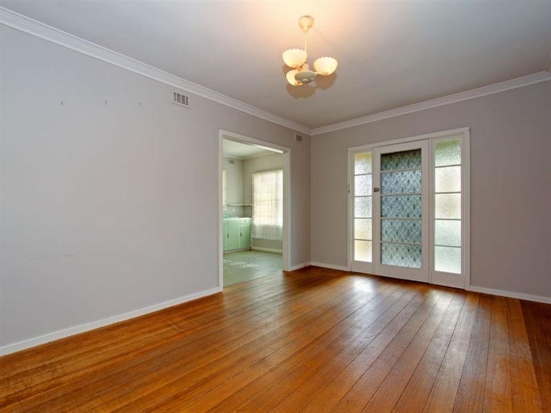 63 South Road, Rosebud VIC 3939