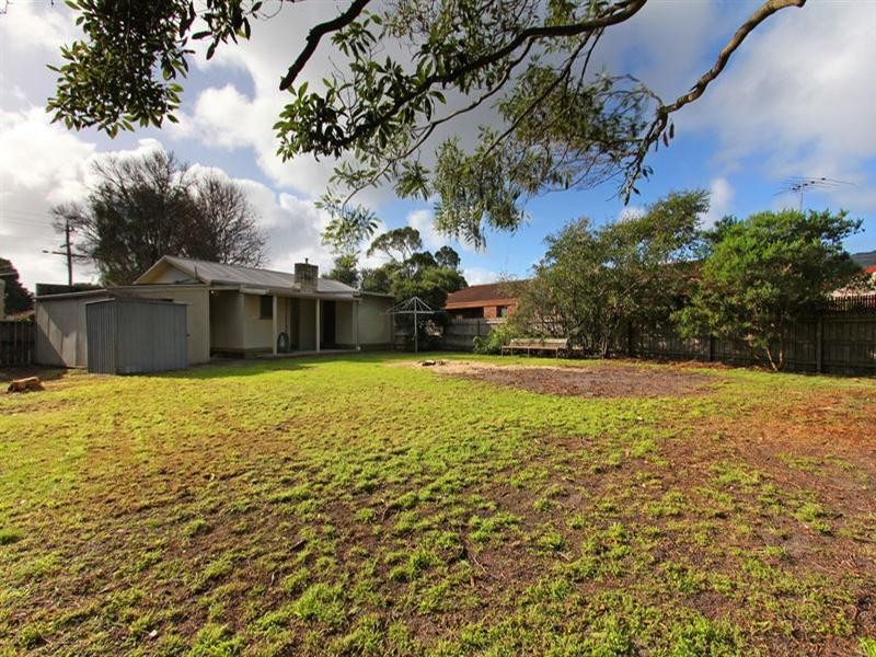 63 South Road, Rosebud VIC 3939