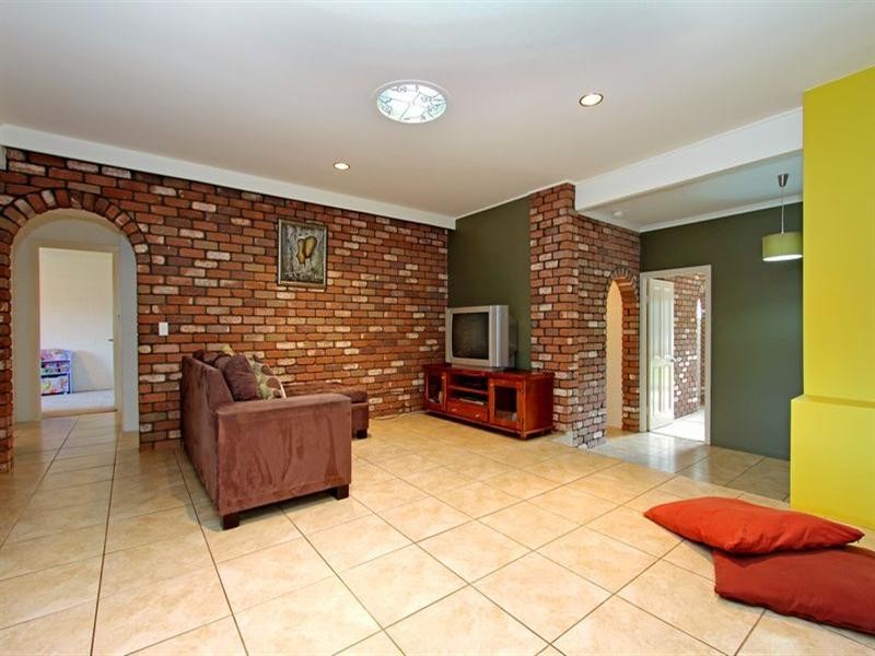 9 Sunningdale Road, Rosebud VIC 3939