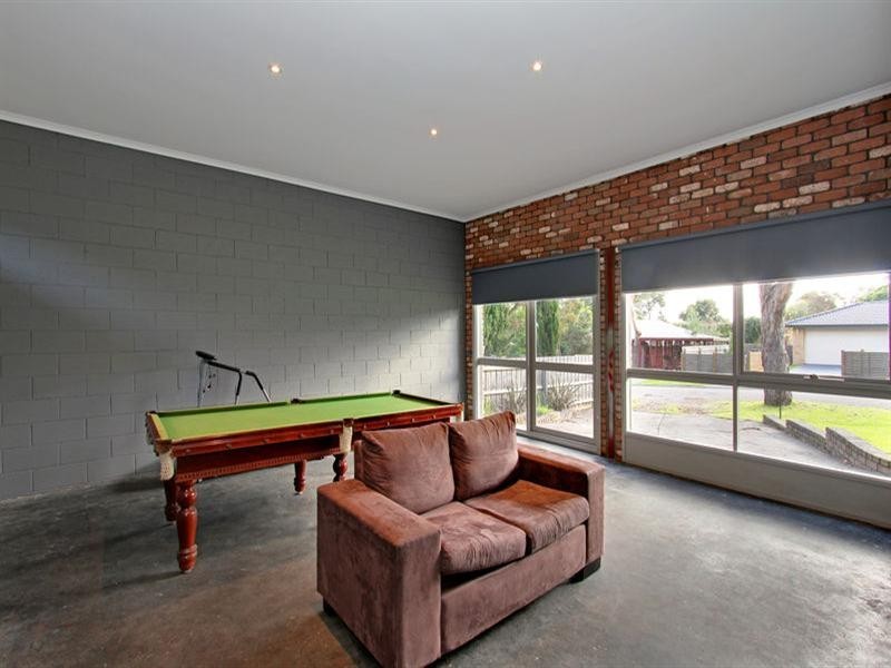 9 Sunningdale Road, Rosebud VIC 3939