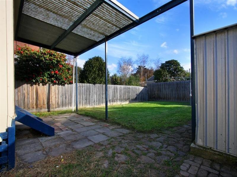 60 Eighth Avenue, Rosebud VIC 3939